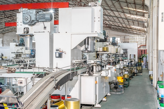 Un buon prezzo. Linea di produzione automatica completa per piccole lattine rettangolari in linea